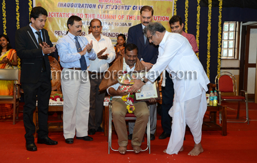 SDM College falicitatting Alumni